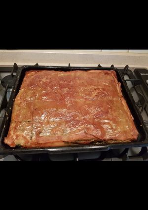 A picture of Greek spinach pie.