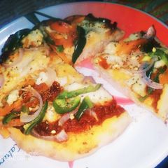 A picture of Vegetables pizza.