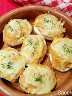 Una foto de Huevos rellenos gratinados (Express)