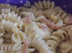 Una foto de Fideos con Salsa de Jamón