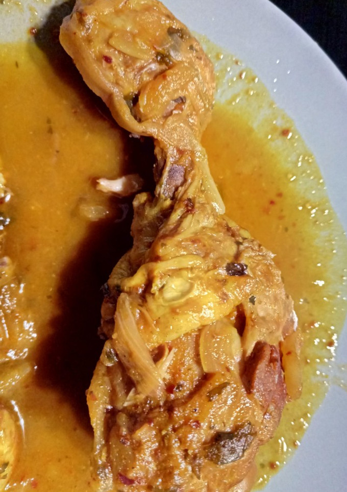 Una foto de Muslos de pollo a la naranja