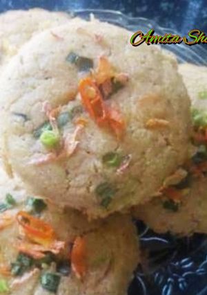 वेज कप केक (veg cup cake recipe in hindi) रेसिपी मुख्य फोटो