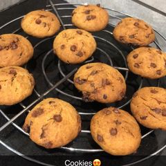 Whole wheat and jaggery chocolate chip cookies A picture of Whole wheat and jaggery chocolate chip cookies.