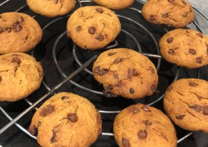 Simple Way to Make Perfect Whole wheat and jaggery chocolate chip cookies