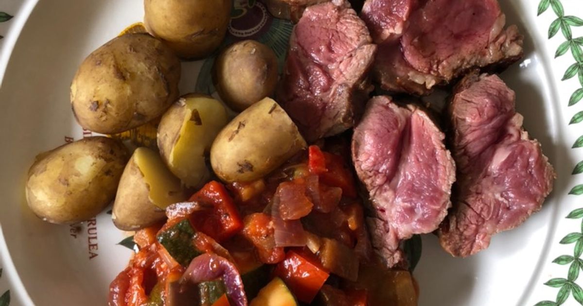 Resep Fillet of lamb with ratatouille and Jersey Royal potatoes - foto hasil masakan Resep Fillet of lamb with ratatouille and Jersey Royal potatoes - foto hasil masakan
