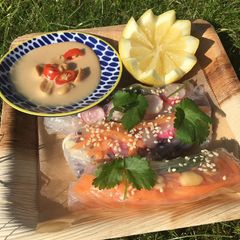 Vietnamese inspired vegetable rolls #summerchallange1So easy to make, no cooking required 😀 A picture of Vietnamese inspired vegetable rolls #summerchallange1So easy to make, no cooking required 😀.