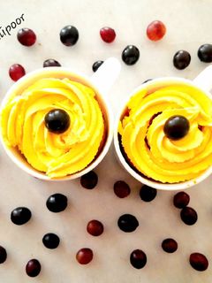 عکسی از دستور کیک سیب لیوانی(یک تخم مرغی بدون همزن)