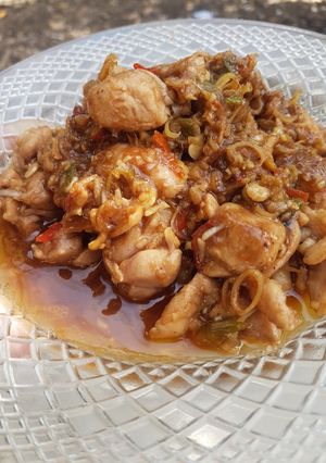 รูปของ ไก่ผัดกะปิตะไคร้
