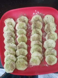 खीरे का सलाद (kheere ka salad recipe in Hindi) रेसिपी मुख्य फोटो