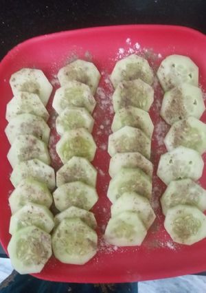 खीरे का सलाद (kheere ka salad recipe in Hindi) रेसिपी मुख्य फोटो