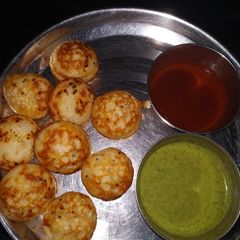 A picture of Vegetable paniyaram.