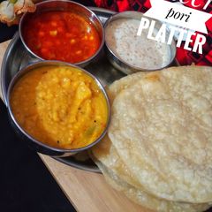 A picture of Poori platter.