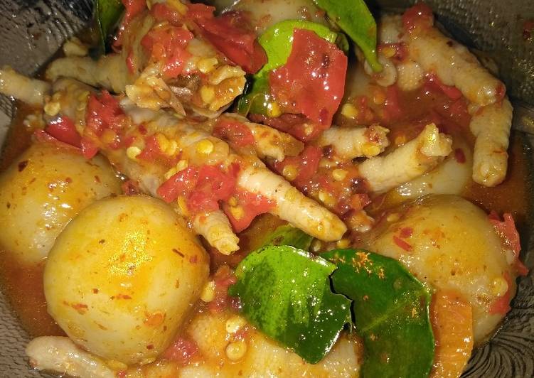 Seblak ceker cilok dower