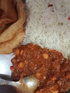 छोले चावल (chole chawal recipe in Hindi) रेसिपी मुख्य फोटो