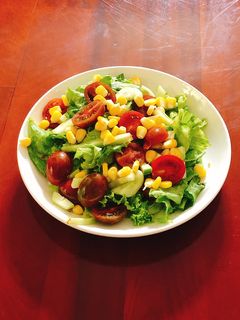 Hình của món Salad trộn.