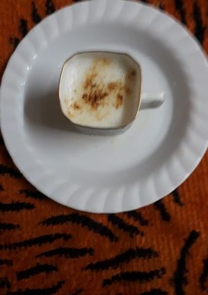 गरमा गरम कॉफी (garma garam coffee recipe in Hindi) रेसिपी मुख्य फोटो