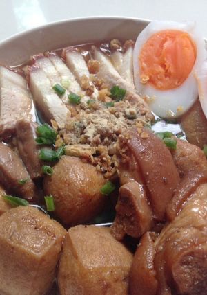 รูปของ ก๋วยจั๊บขาหมู