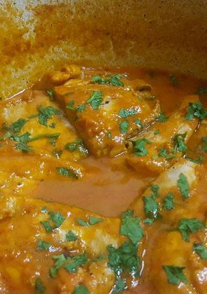 A picture of Fishy affair..Fish curry.