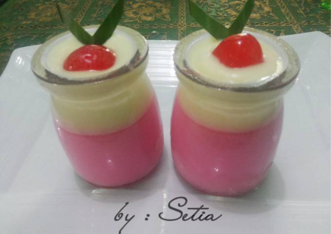 Cara Gampang Menyiapkan Silky Pudding Rasa Stawberry, Lezat