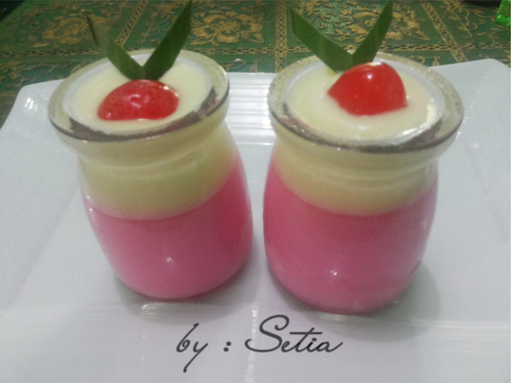 Cara Gampang Menyiapkan Silky Pudding Rasa Stawberry, Lezat