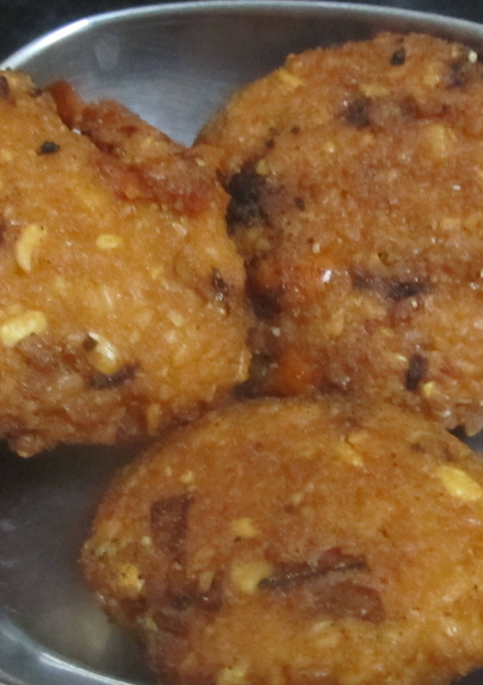 169.உடனடி வடை (இன்ஸ்டன்டு வாடா) செய்முறை முக்கிய புகைப்படம்