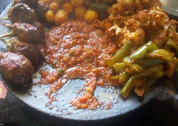 Recipe: Tasty Tava subzi # banglore