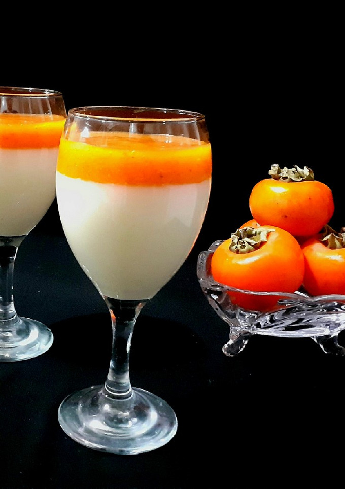 عکسی از دستور پودینگ با سس خرمالو👌🏻😋😍
