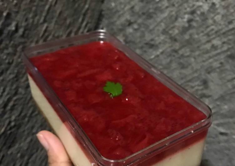 Cara Memasak Strawberry Cheesecake Dessert Box Yang Lezat