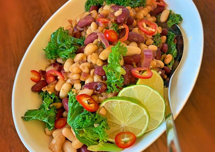 Recipe of Delicious Warm Bean Spicy Salad