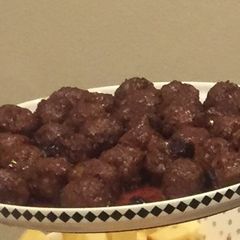 A picture of Cranberry Red Wine Meatballs.