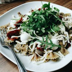 A picture of Mozzarella Tuna Pasta.
