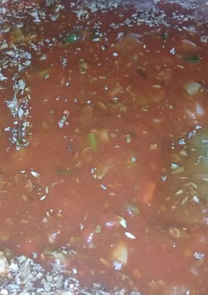 Una foto de Salsa de tomate con verduras