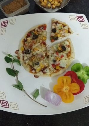 A picture of Paneer Mix Veg Pizza Thin Crust.