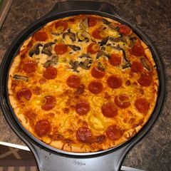 A picture of Pizza Crust.