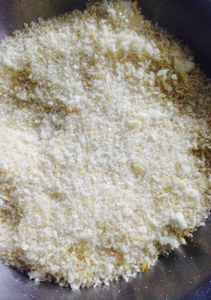 A picture of Bread crumbs.
