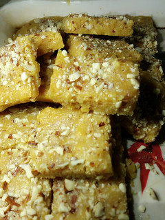 A picture of Besan barfi.