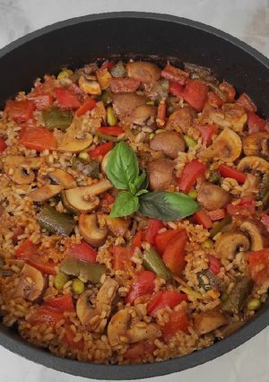 Una foto de Mezcla de arroces con verduras y edamane