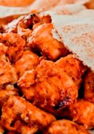 A picture of Shish Tawook.