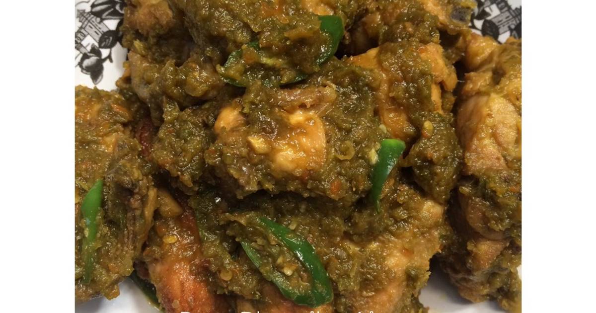  Resep  Ayam  Goreng Cabe Ijo oleh dheanita ajeng mulanti 