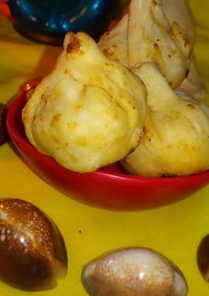 A picture of Modak.