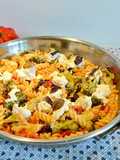 Pasta integral con cherrys, brócoli y ricotta
