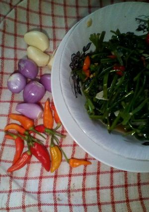 Foto resep Tumis kangkung ala rumahmakan