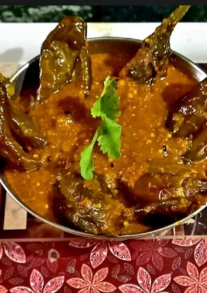 A picture of Baingan Ka Kalonji (Spiced Eggplant Curry).