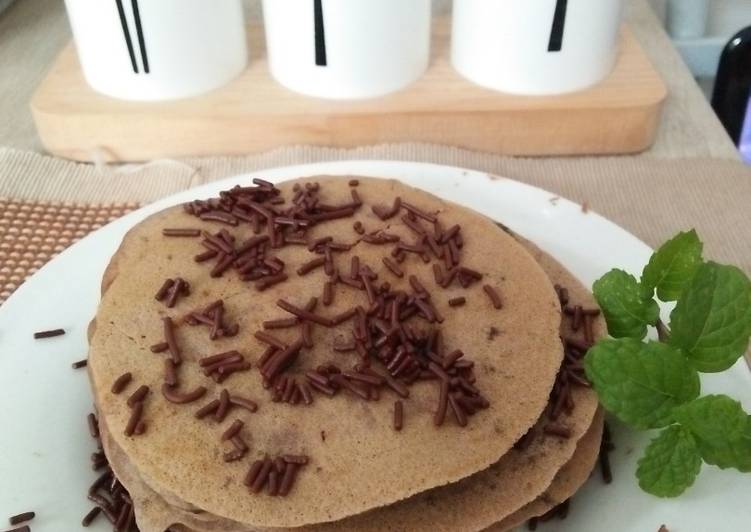 Bagaimana Menyiapkan Pancake choco Hazelnut yang Sempurna