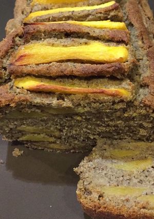 Una foto de Bizcocho glutenfree de naranja y caqui