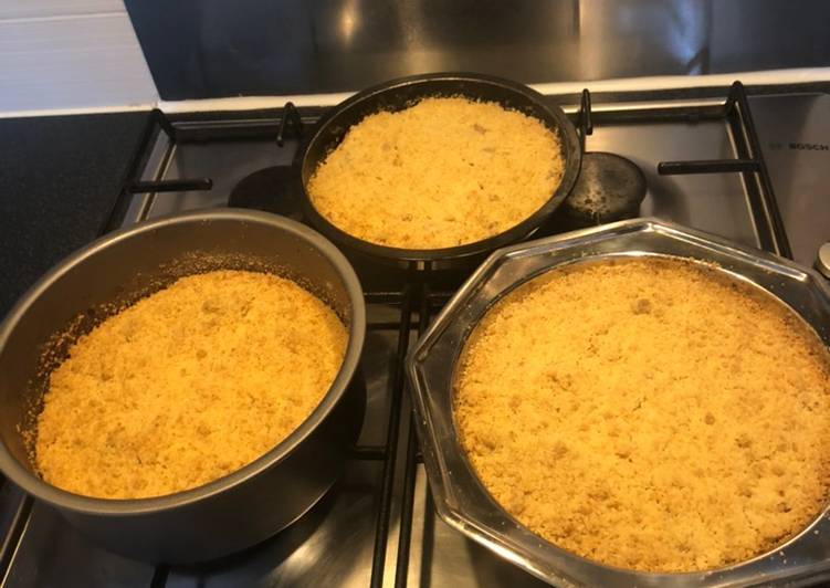 Easiest Way to Make Any-night-of-the-week Homemade Apple Crumble🍏🍎
