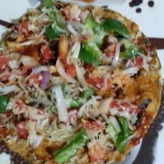 A picture of Methi Thepla Pizza.