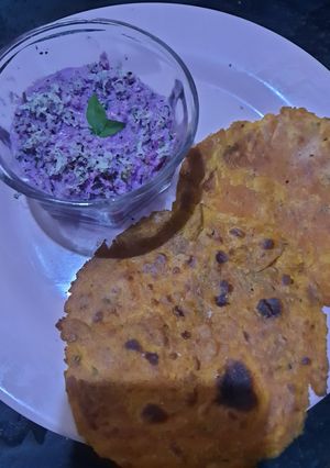 A picture of Red cabbage raita.