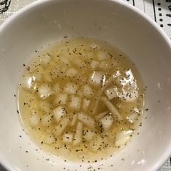 A picture of Auntie’s Seafood Dipping Sauce.