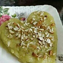 A picture of Potato halwa.